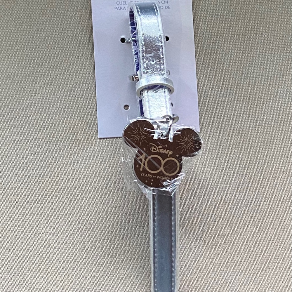Disney100 dog collar